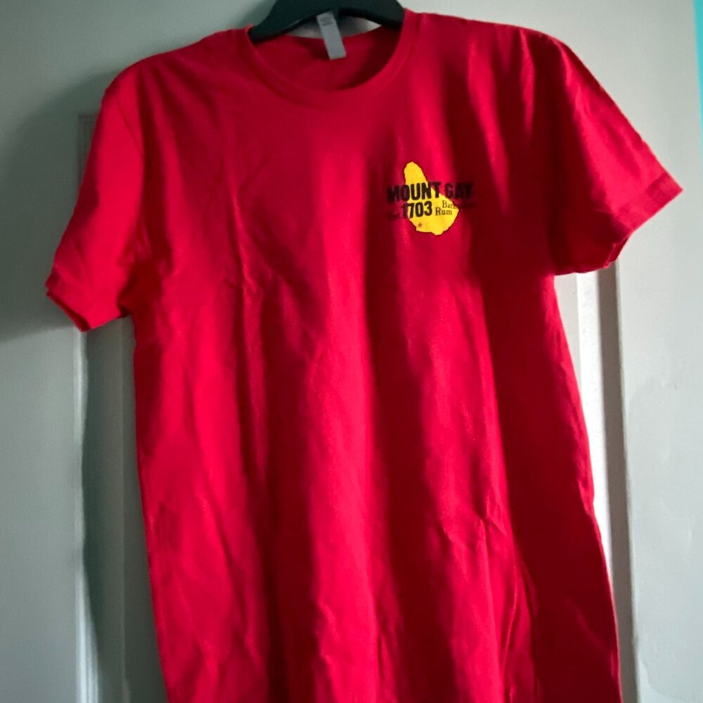 NEW Mount Gay Rum Red T-Shirt Mens Size Small